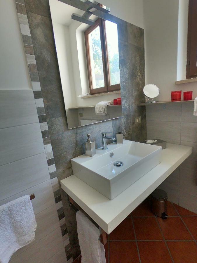 Apartament Il Giardino Segreto Carbognano Zewnętrze zdjęcie